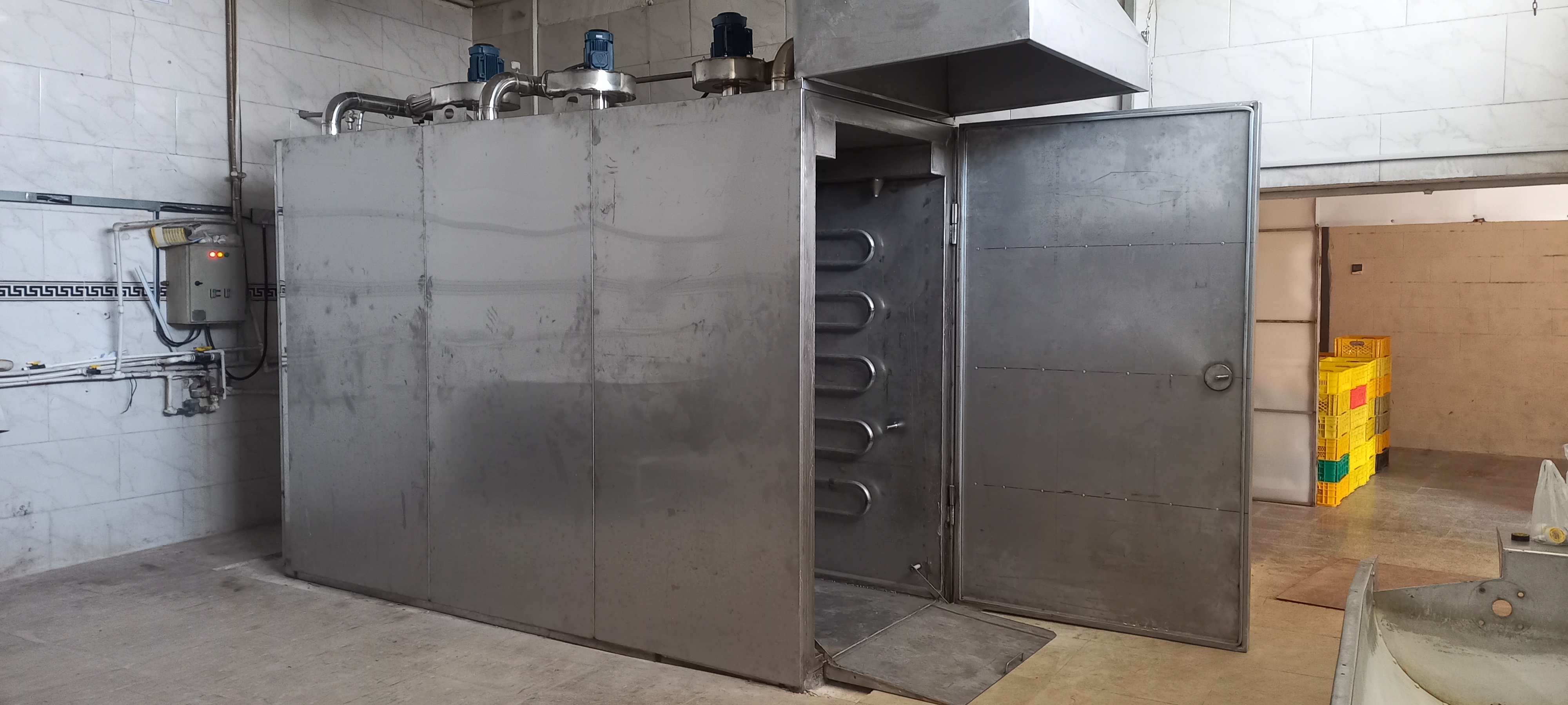 Manufacture of Stainless Steel Tanks for a Food Production Factory